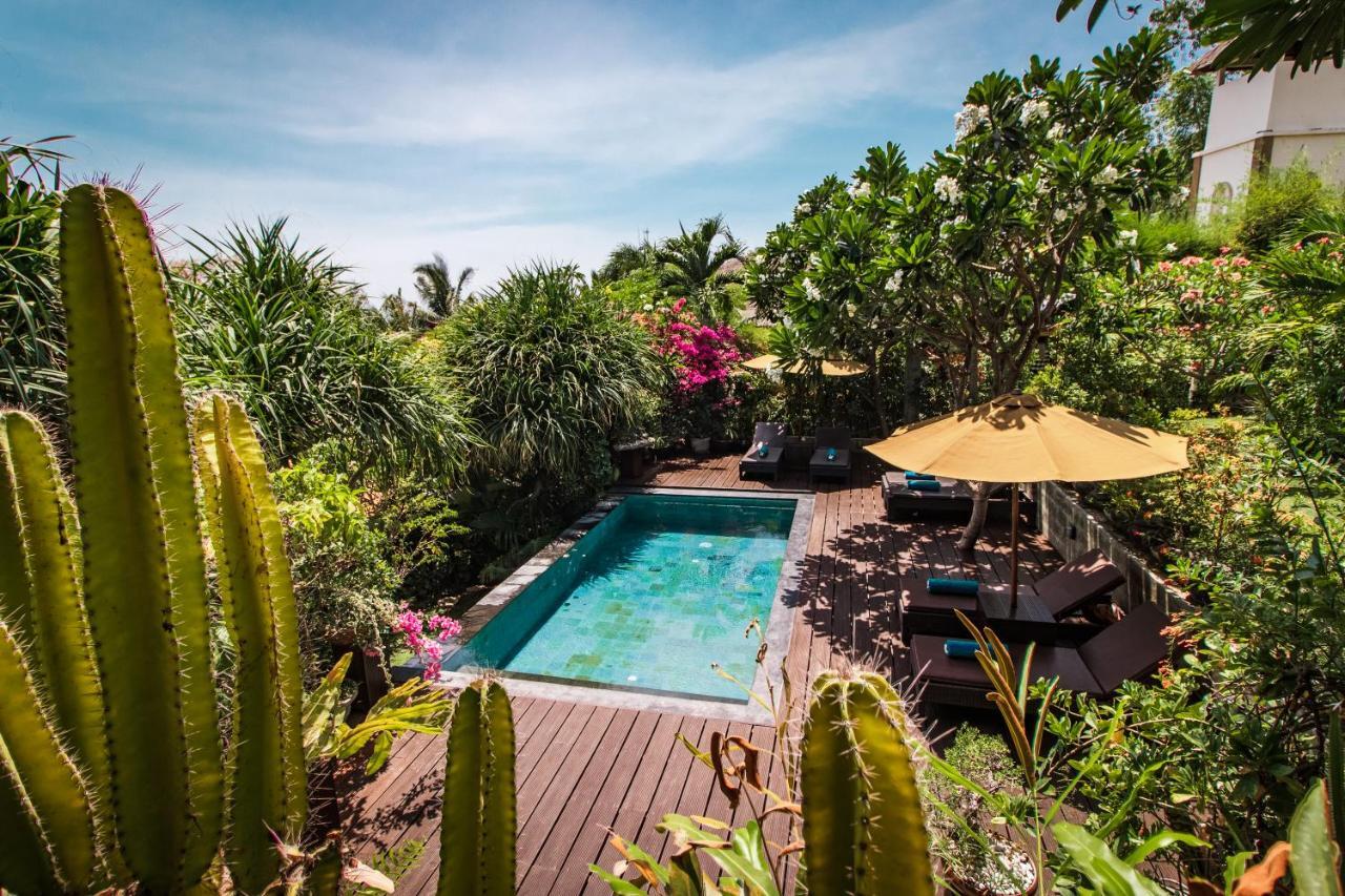 Villa Bukit Malas Амед Экстерьер фото