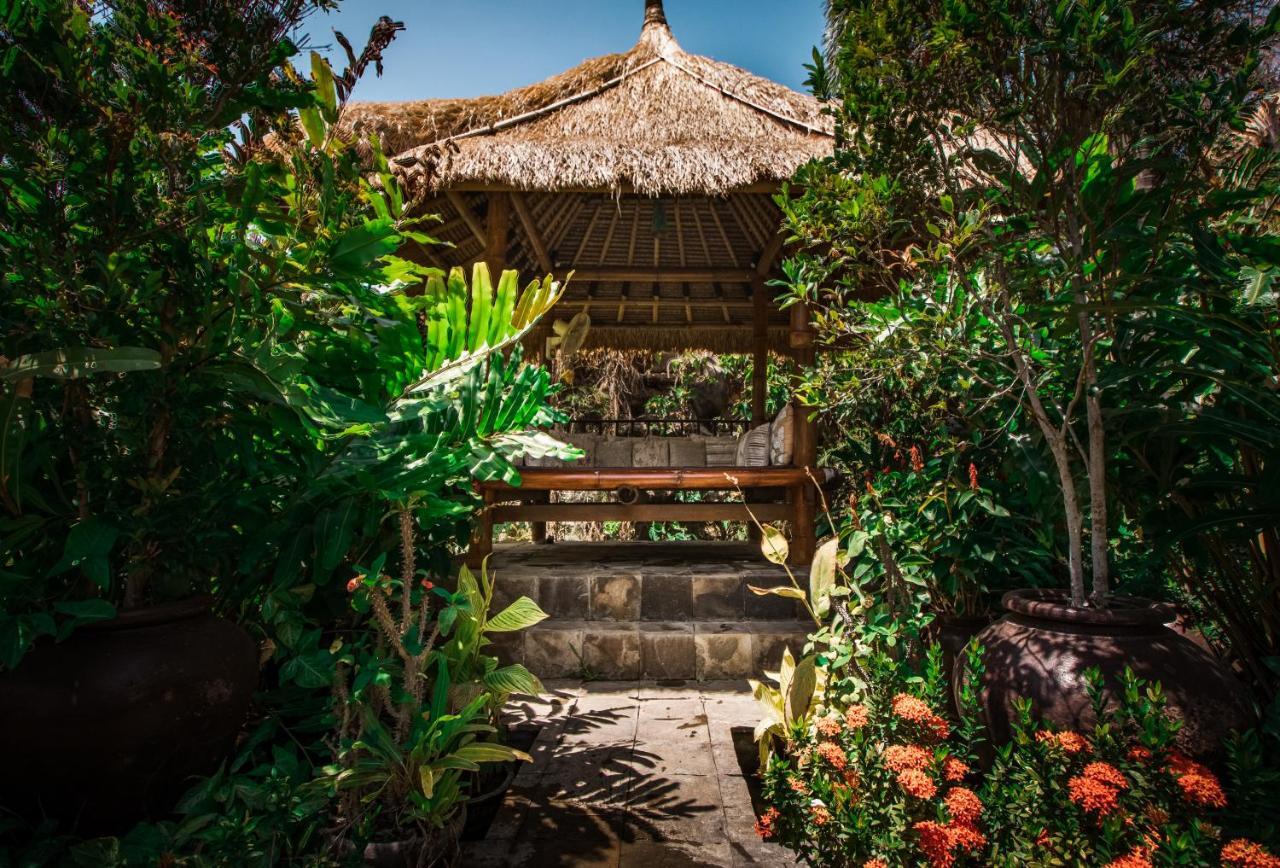 Villa Bukit Malas Амед Экстерьер фото
