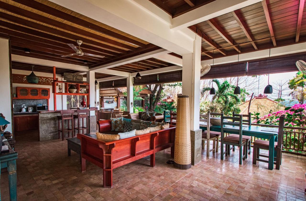 Villa Bukit Malas Амед Экстерьер фото