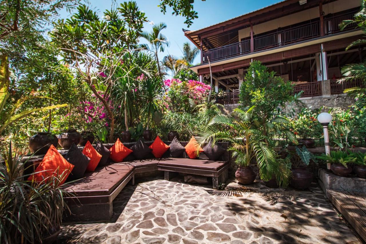 Villa Bukit Malas Амед Экстерьер фото